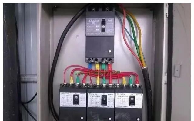 為什么電氣系統(tǒng)會(huì)出現(xiàn)分閘不跳、總閘跳的情況？