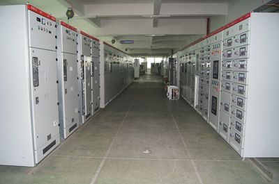 深度探訪(fǎng)廣東紫光電氣成套車(chē)間 專(zhuān)業(yè)實(shí)力與標(biāo)準(zhǔn)化的完美融合